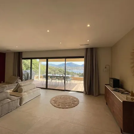 Maison Chaleureuse Acces Prive A La * Olmeto (Corsica)